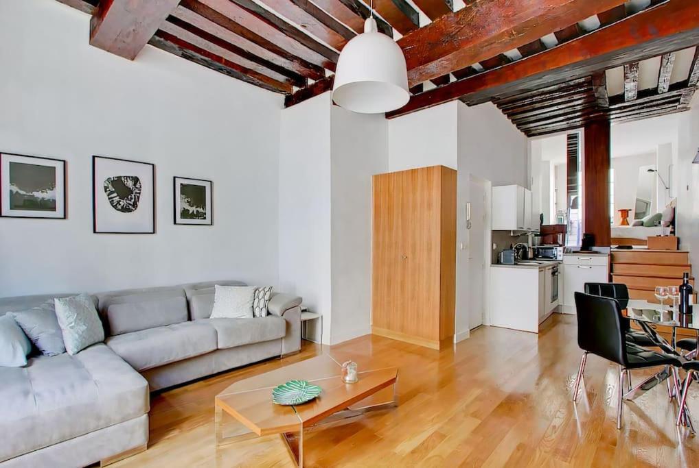 Unforgettable Stay In The Heart Of Parijs Buitenkant foto