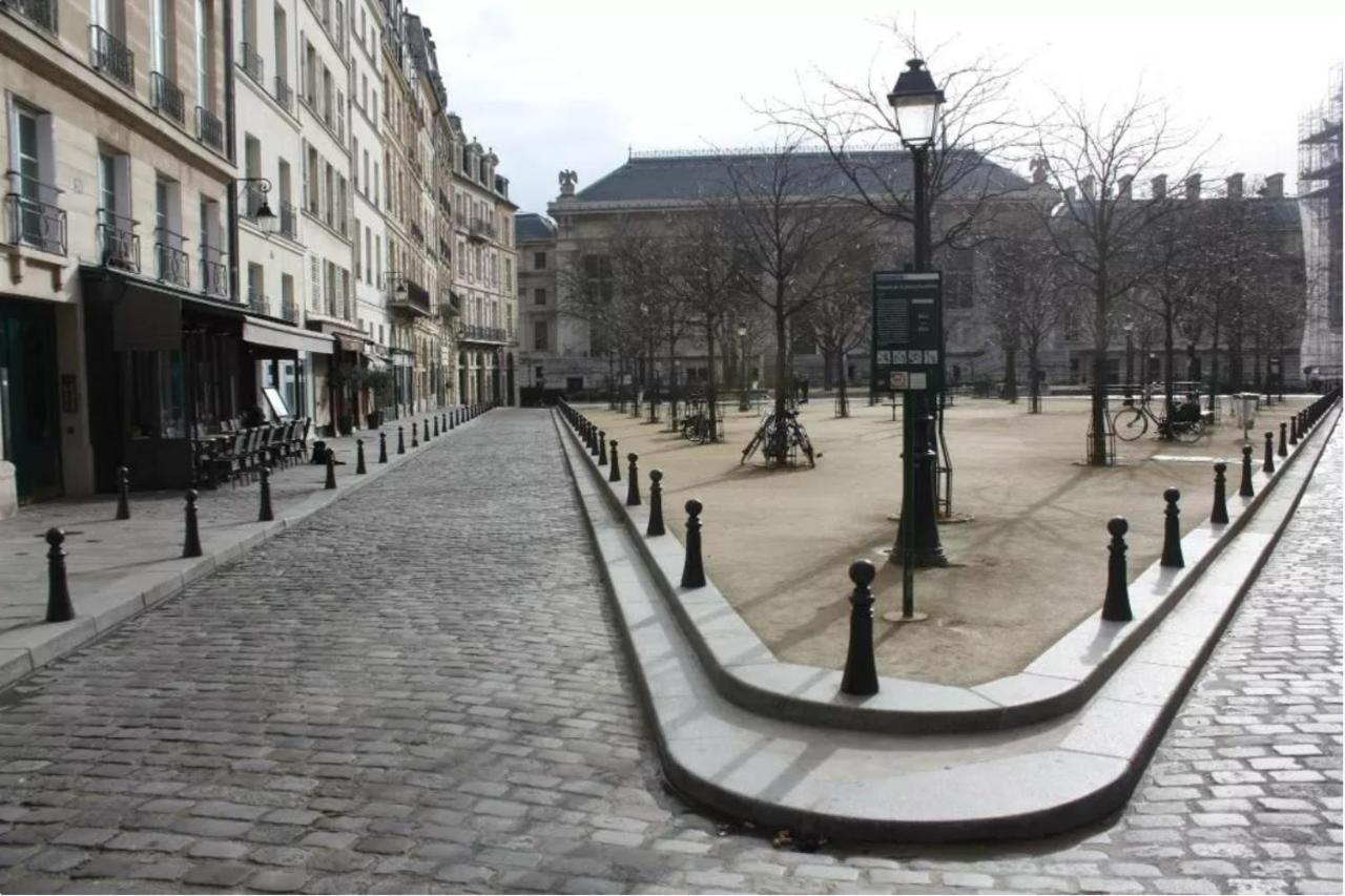 Unforgettable Stay In The Heart Of Parijs Buitenkant foto